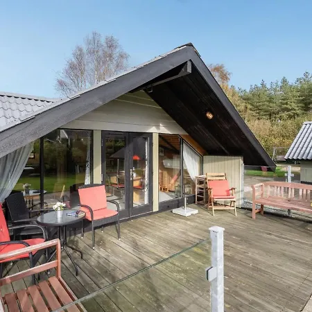 Tenho - 4-4km From The Sea In Nw Jutland By Interhome