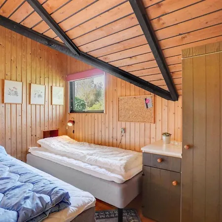 Tenho - 4-4km From The Sea In Nw Jutland By Interhome *