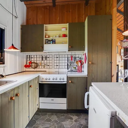 Сasa de vacaciones Tenho - 4-4km From The Sea By Interhome *